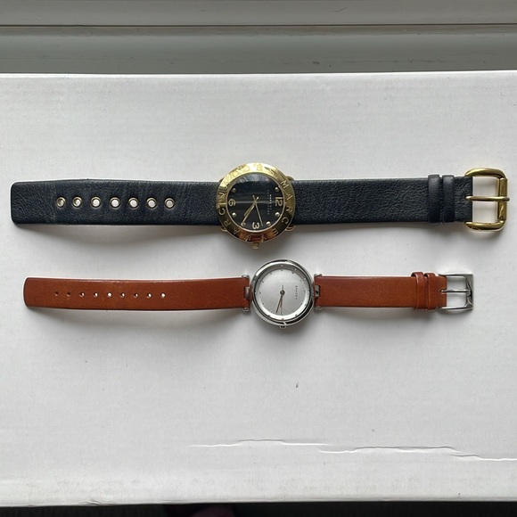 Bundle of 2 Leather Watches - Black & Gold March by Marc Jacobs & Brown Skagen - Picture 2 of 10